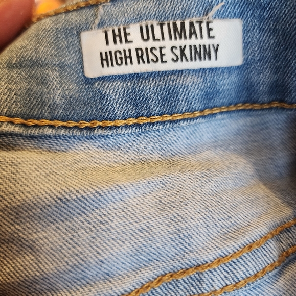 ❤️Kensie Light Blue Skinny Jeans💎 - Picture 4 of 6